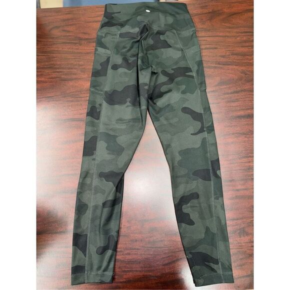 90 Degree By Reflex Dark Green Camouflage Athletic Leggings with Pockets Small - Picture 4 of 8